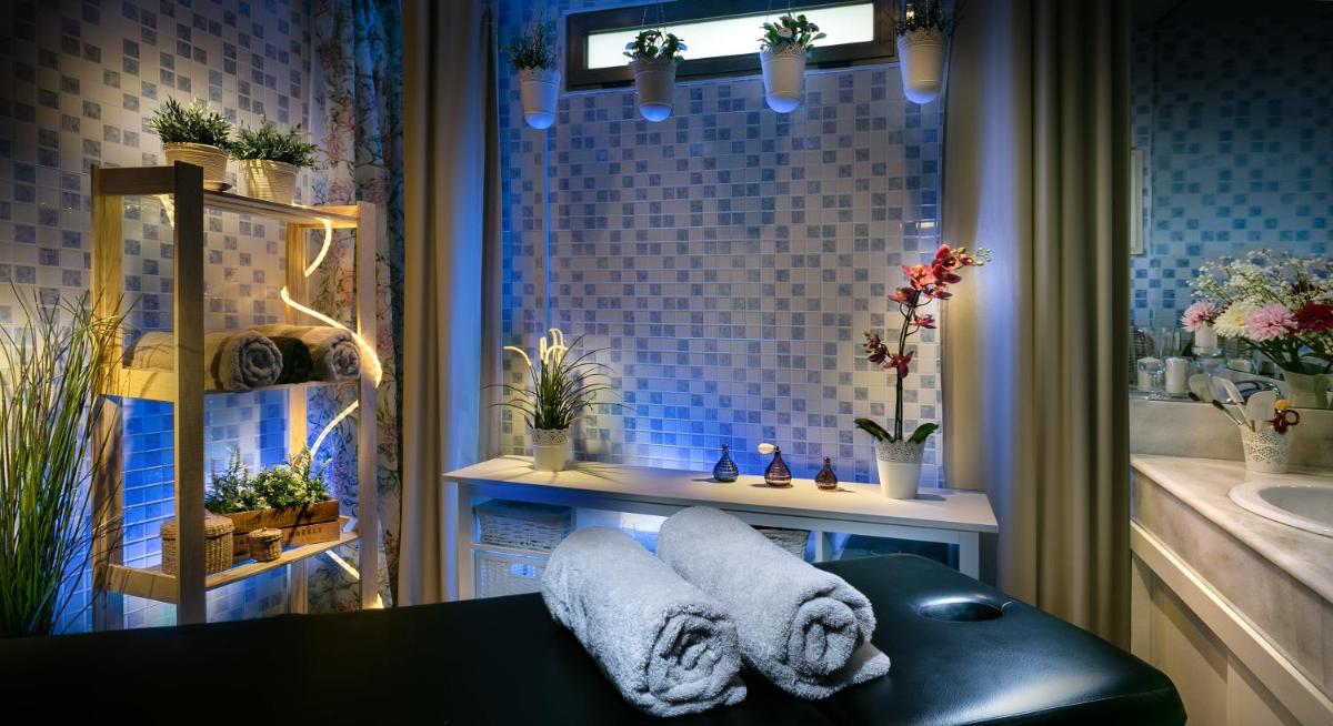 Un baño de RH Princesa Hotel & Spa 4* Sup