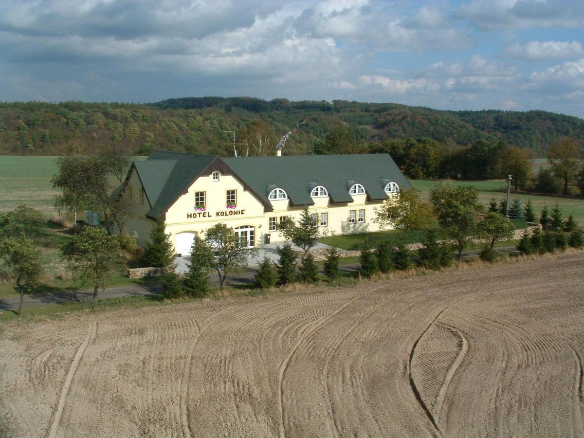 Hotel Kolonie - Housity