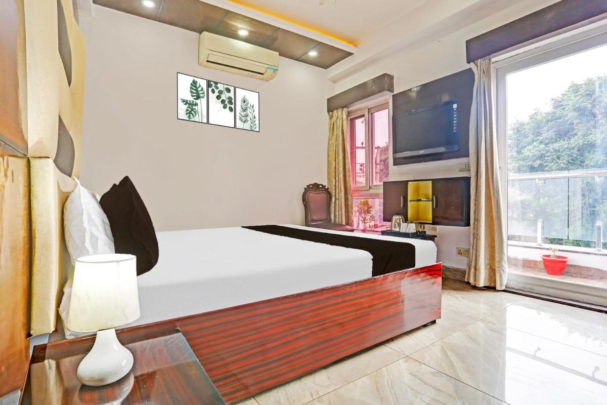 OYO Race Course Heights - Housity