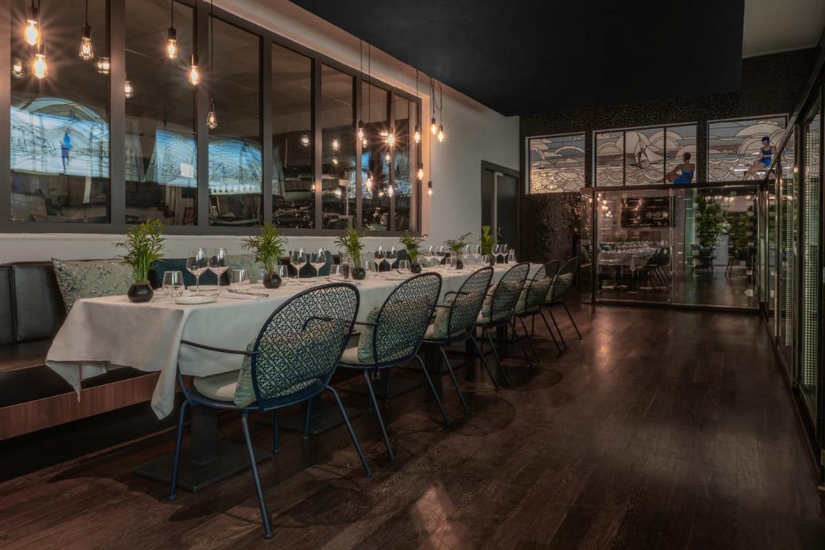 Restaurant ou autre lieu de restauration dans l'établissement Molitor Hotel & Spa Paris - MGallery Collection