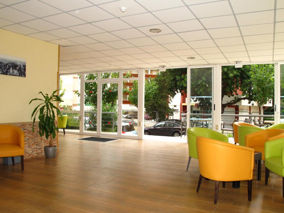 Apartamentos Vistamar - Housity