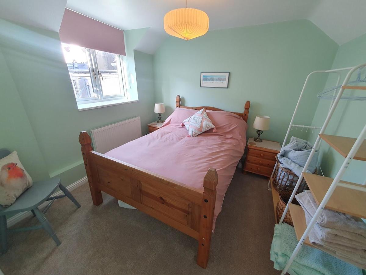 Cosy cottage in the centre of Dursley - Housity