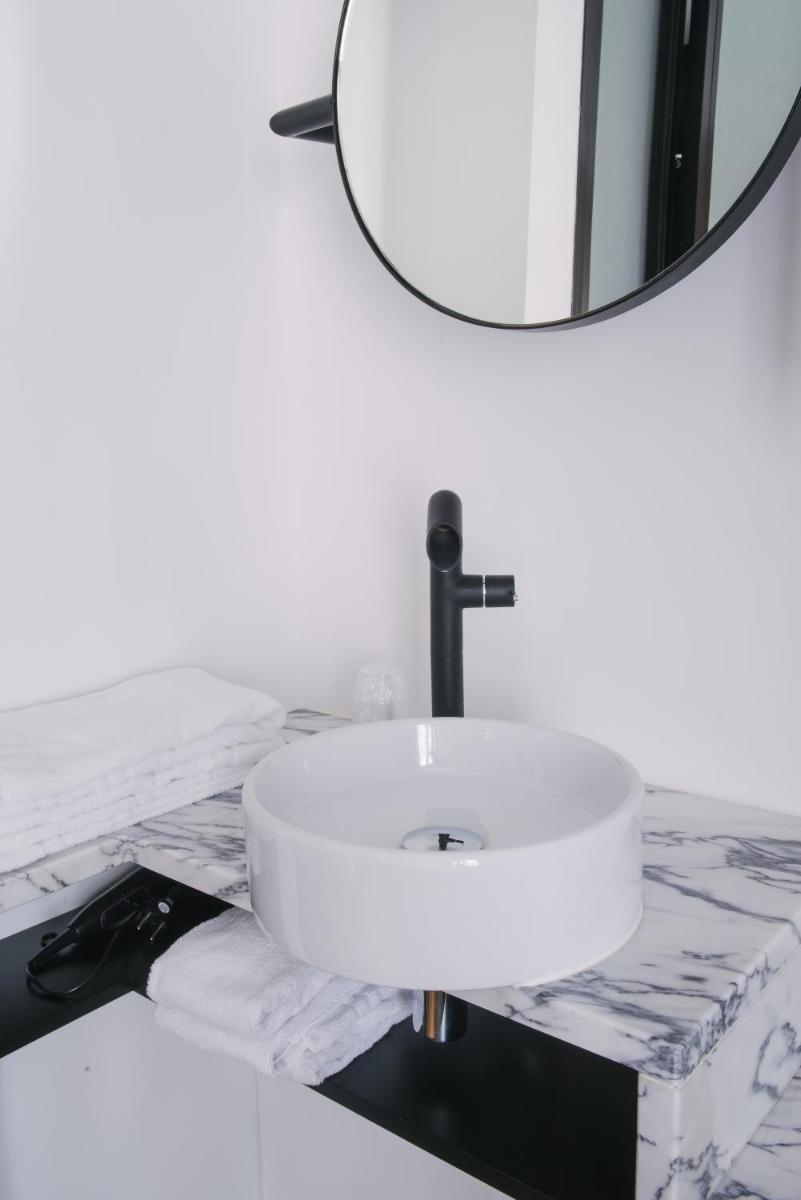 Photo de la galerie de l'établissement Atypik Hotel, à Clichy