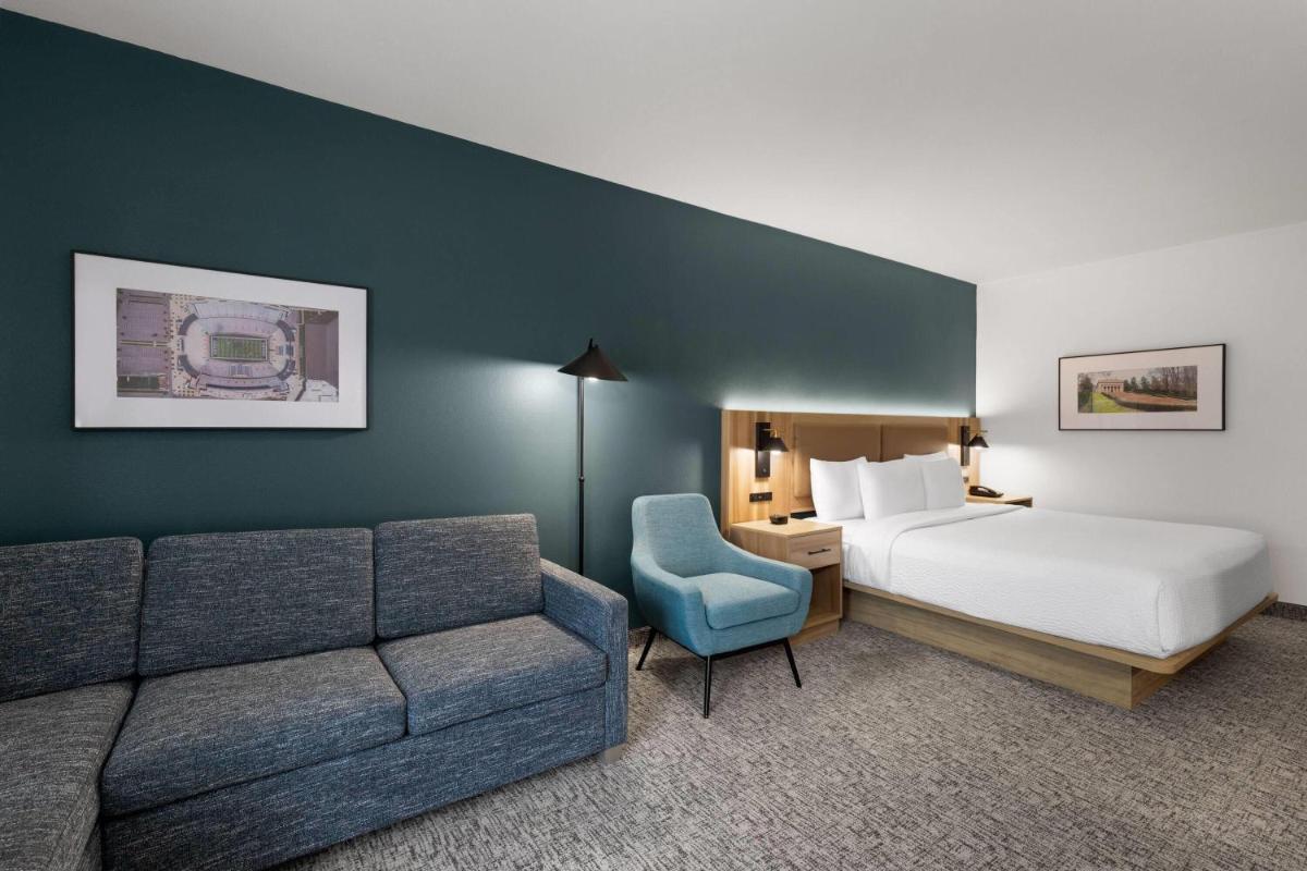 La Quinta by Wyndham Lexington South / Hamburg - Housity