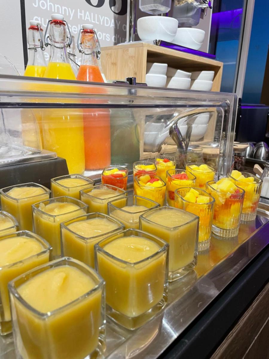 Nourriture dans l'hôtel ou à proximité