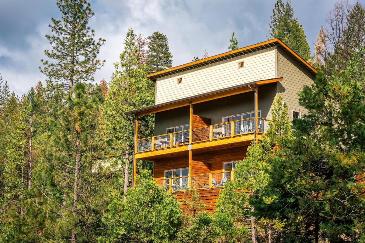 Rush Creek Lodge at Yosemite - Housity