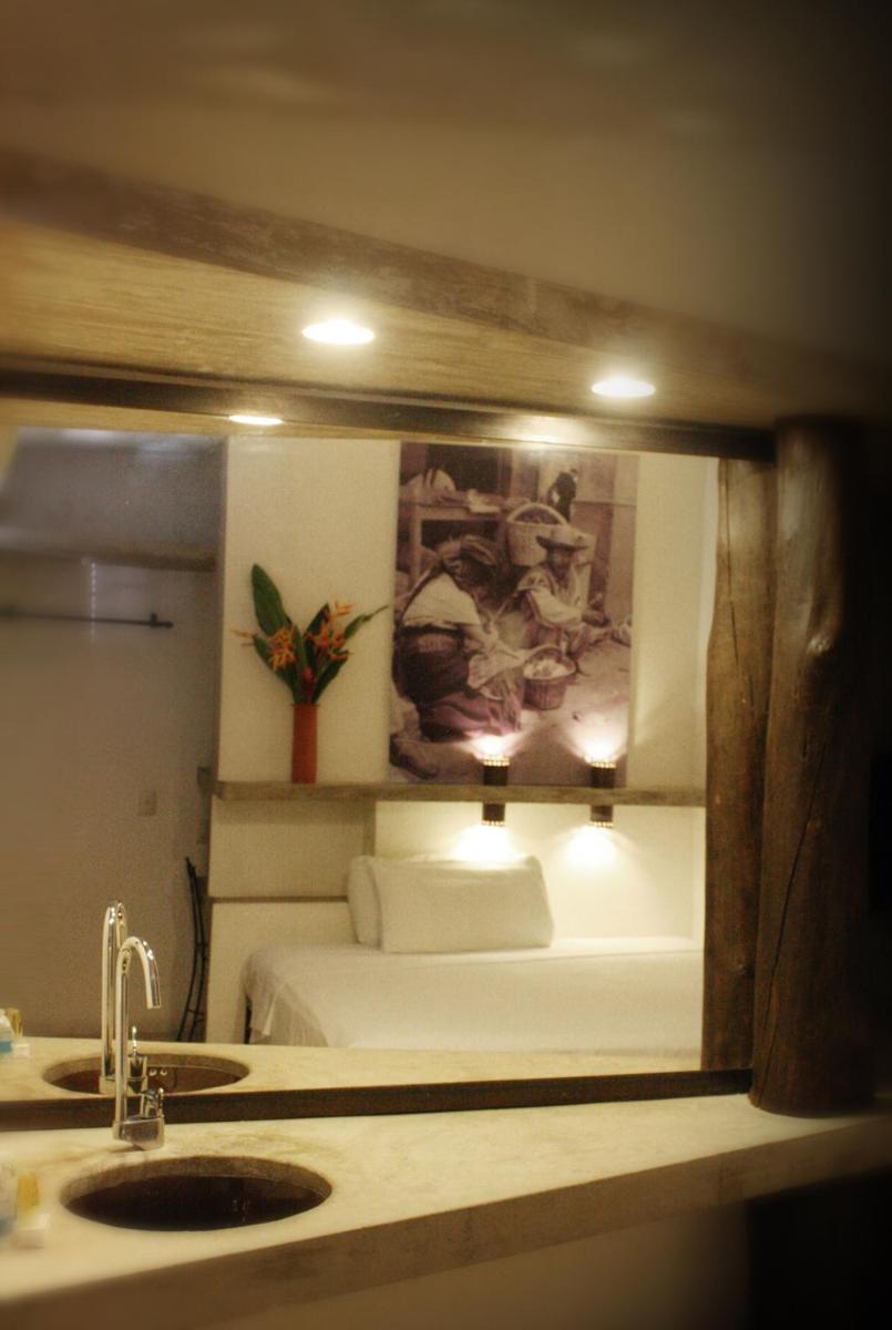 Hotel Maya Rue - Housity