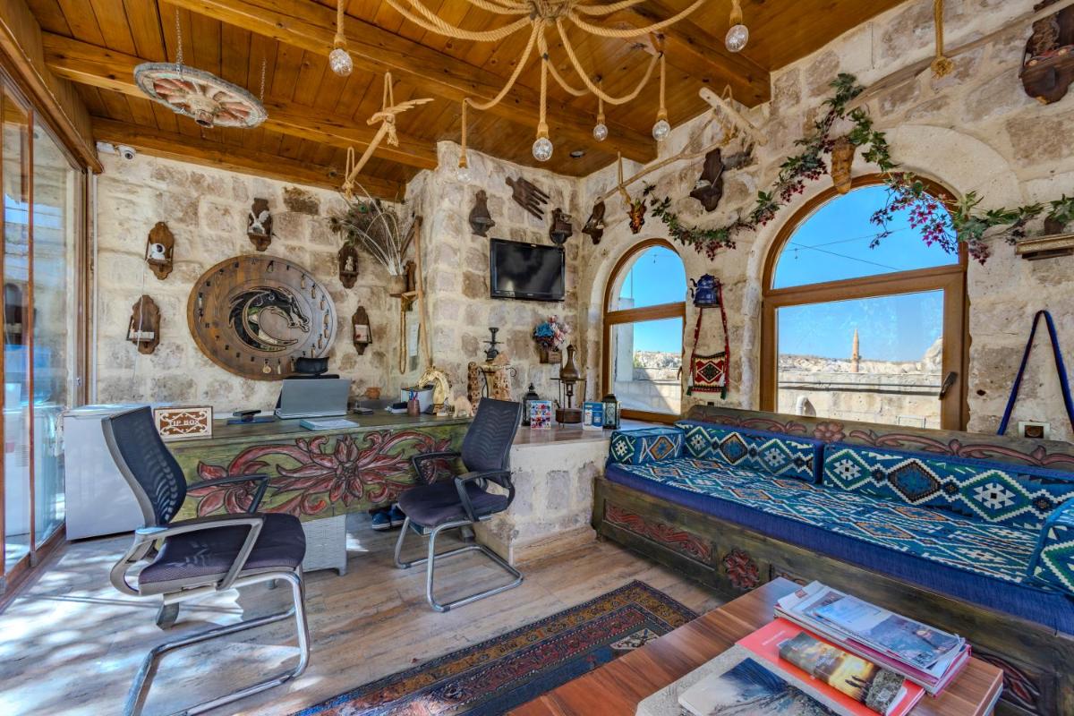 Kayatas Cave Suites - Hizvo