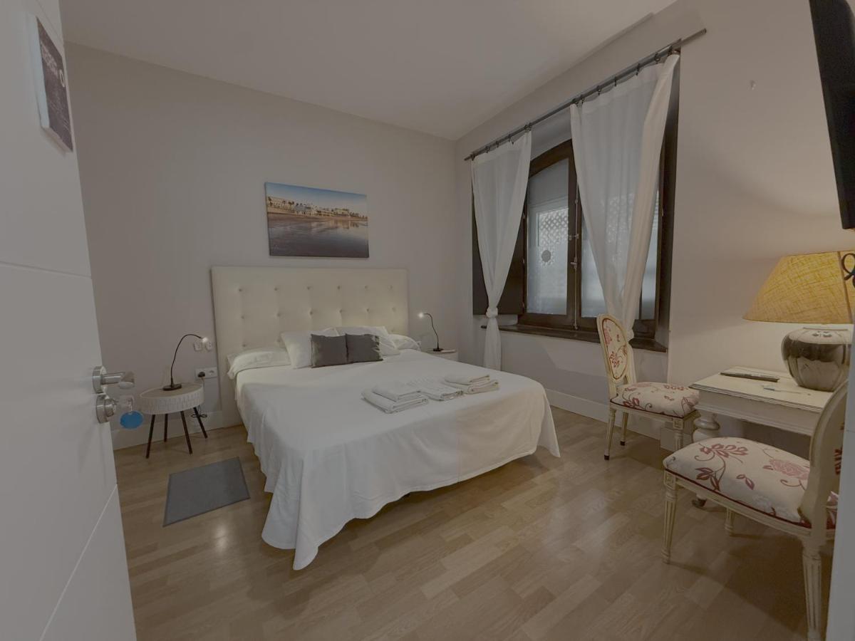 Apodaca Rooms - Housity