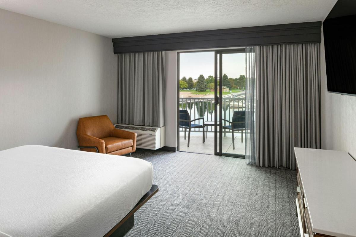 Courtyard Richland Columbia Point - Housity