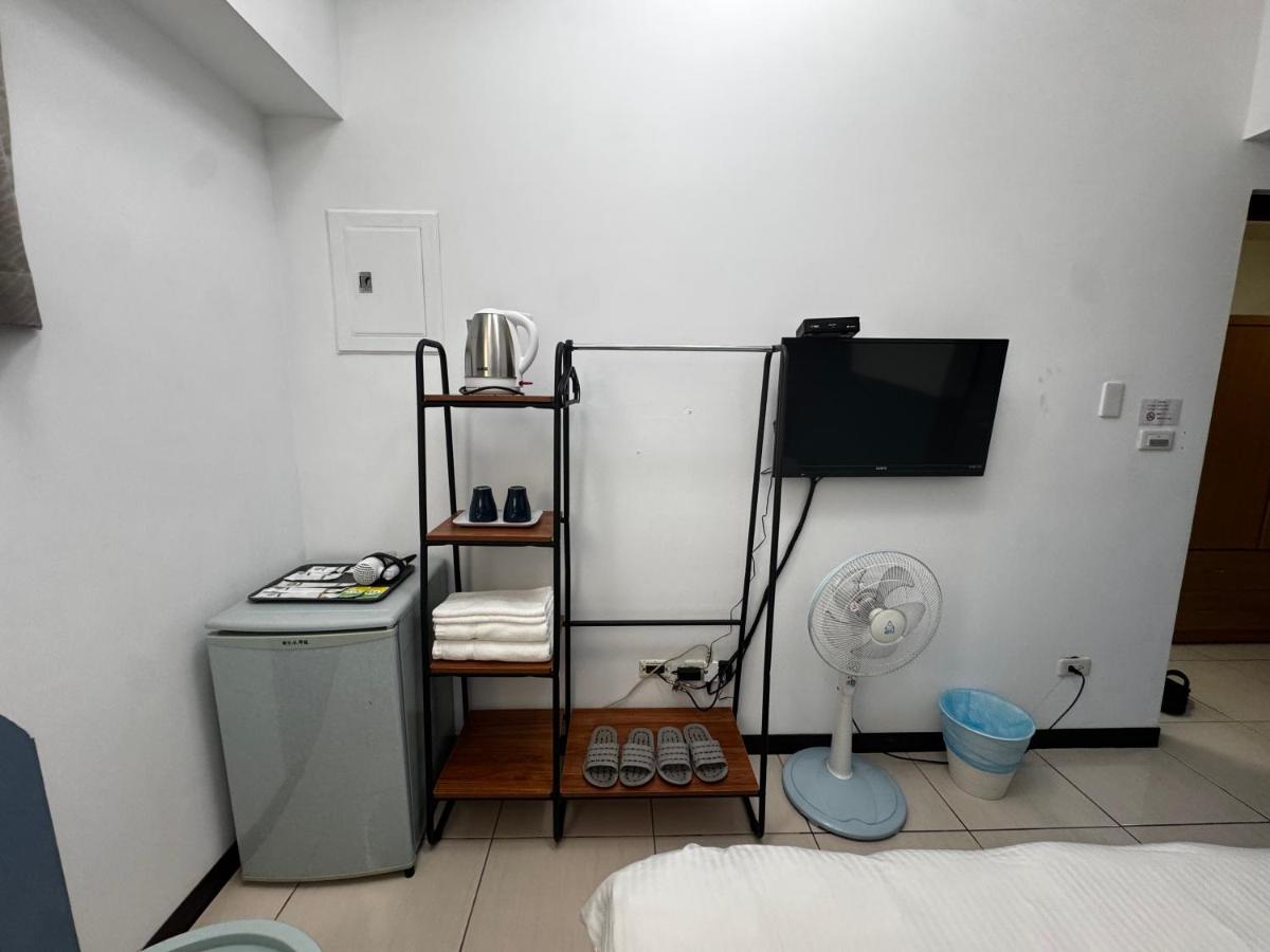 Yi Chung Disney - Housity