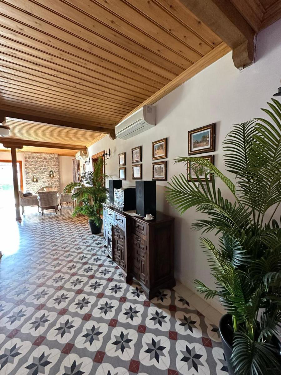 Tarihi Kumbaba Otel - Housity