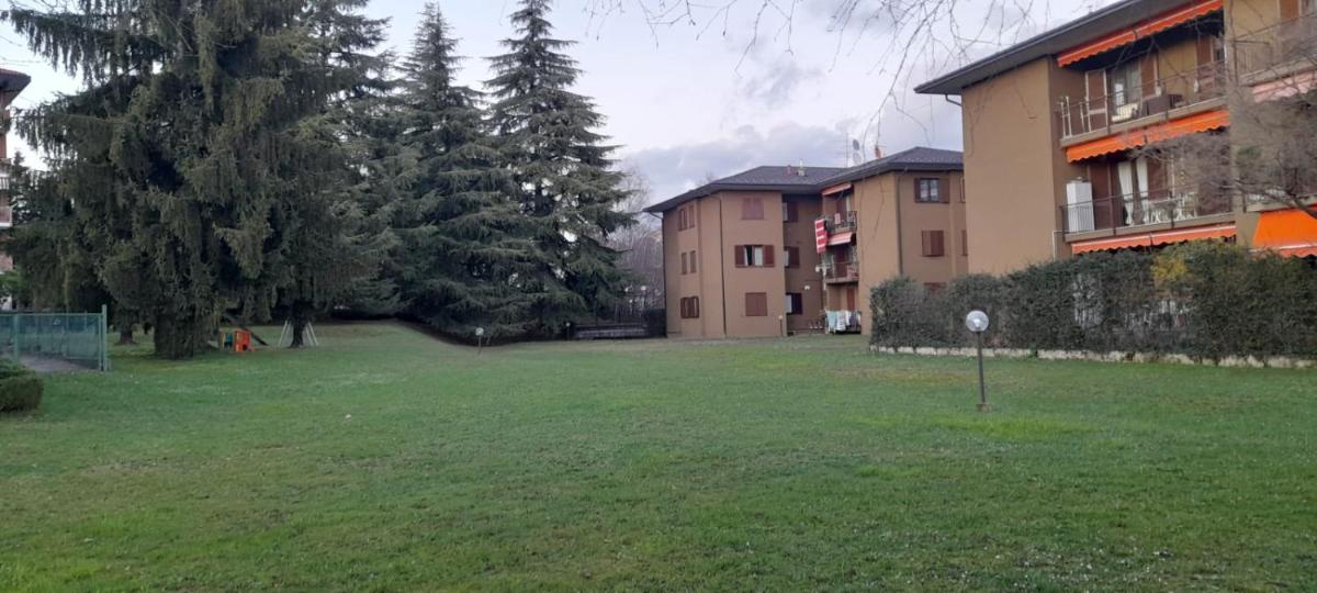 Appartamento zona san carlo vicino ospedali - Housity
