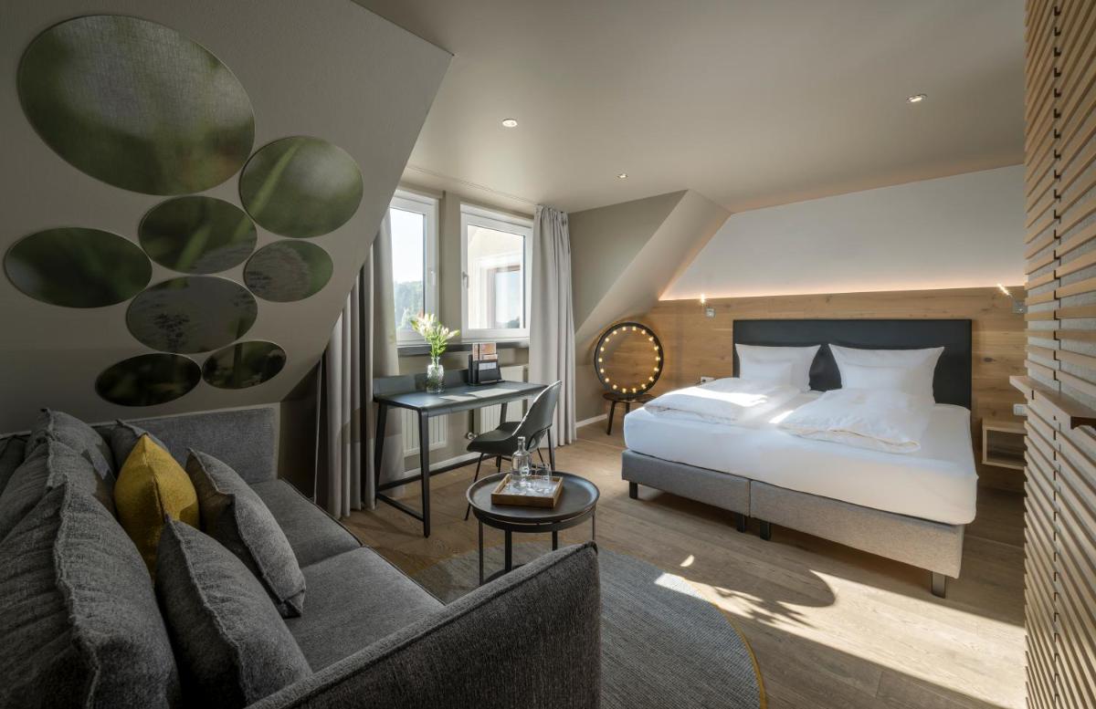 Landhotel Weißes Roß - Housity