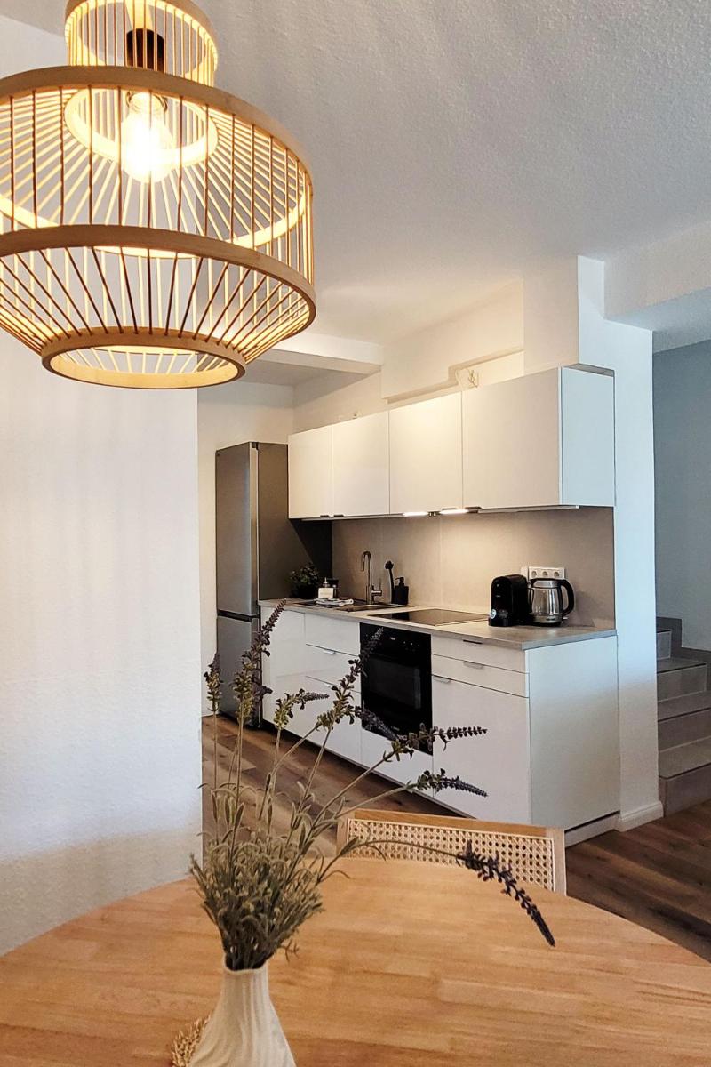 Ferienwohnung mit Meerblick und Terrasse - Nur 50 Meter zum Strand - inklusive eigenem Parkplatz und Fahrradunterstellplatz - Housity