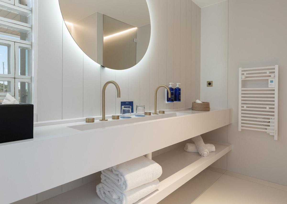 Photo de la galerie de l'établissement Bleu Hôtel & Spa, à Carry-le-Rouet