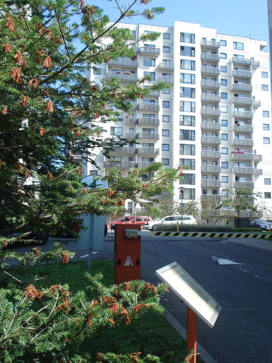 Riga Apartment Brivibas with Private Parking - Housity