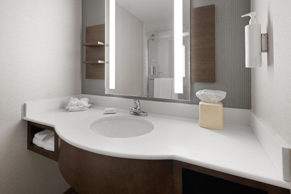 Hilton Garden Inn State College - Hizvo