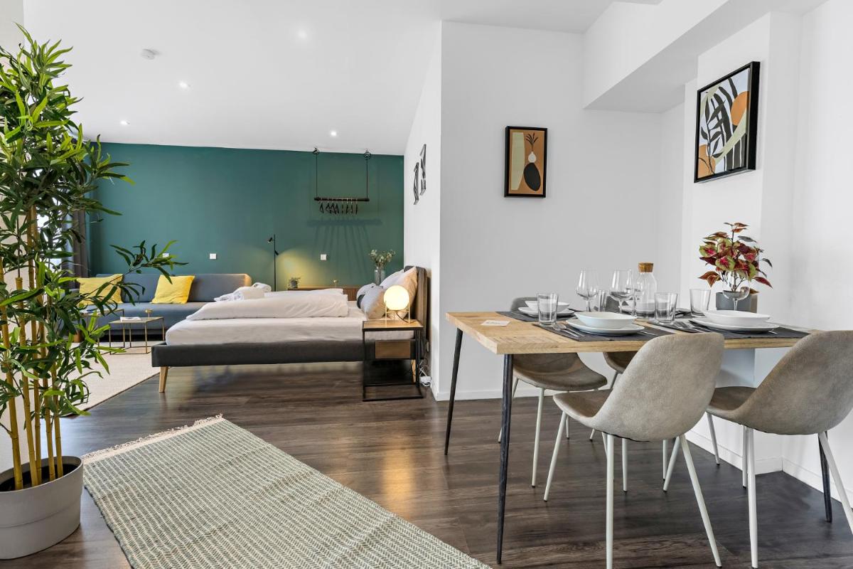 LUXOMES - Stylish & New Design Apartment - Kitchen - Netflix - Housity