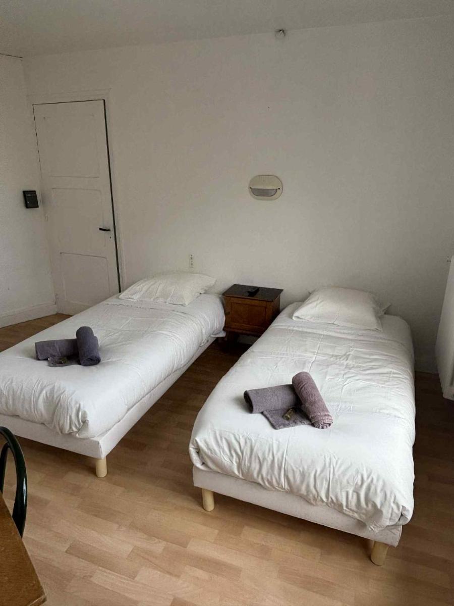 Hotel des Hayons - Housity
