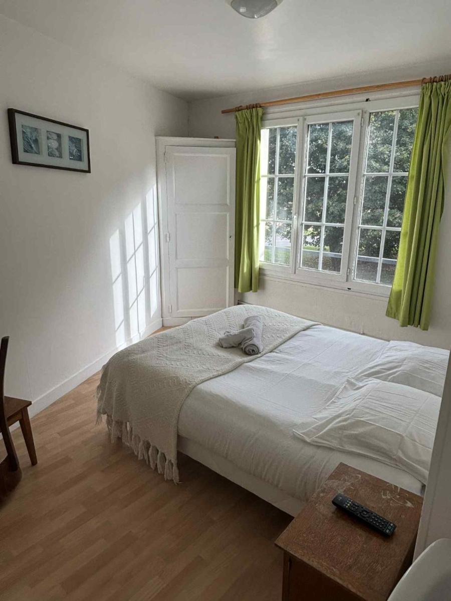 Hotel des Hayons - Housity