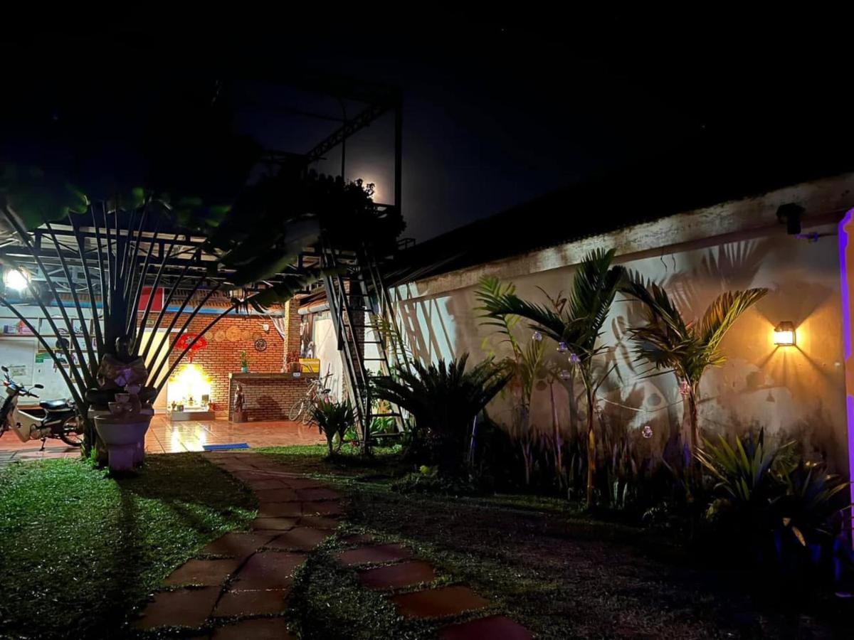Moon Ratanak - Housity