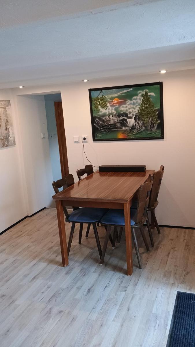 ASX Monteurwohnung Spangenberg - Housity