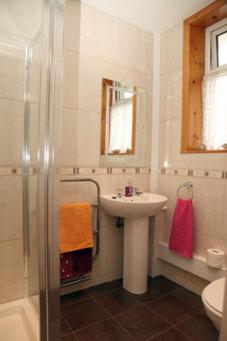 Global Holiday Rooms - Housity