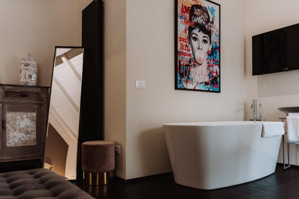 Palazzo Gozzi Bed & Beauty - Housity
