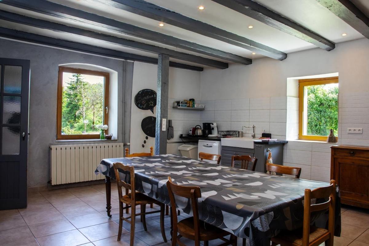 Domaine Jurassic Farm - Housity