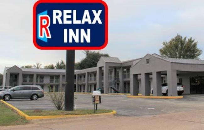 Relax Inn Canton - Housity