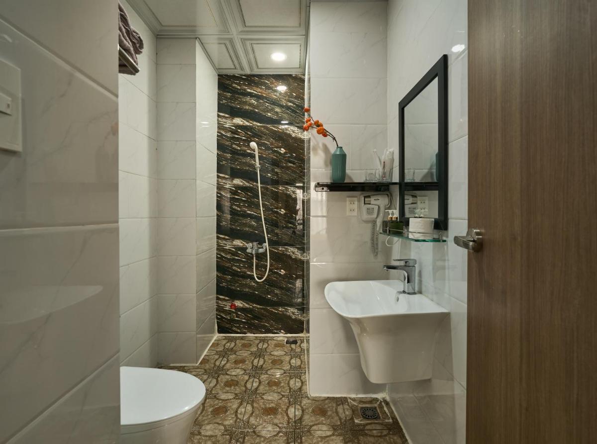 The Passion Hotel Airport - Housity