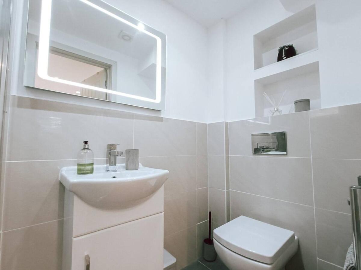 The Pembroke Studio By Richmond Park - Housity