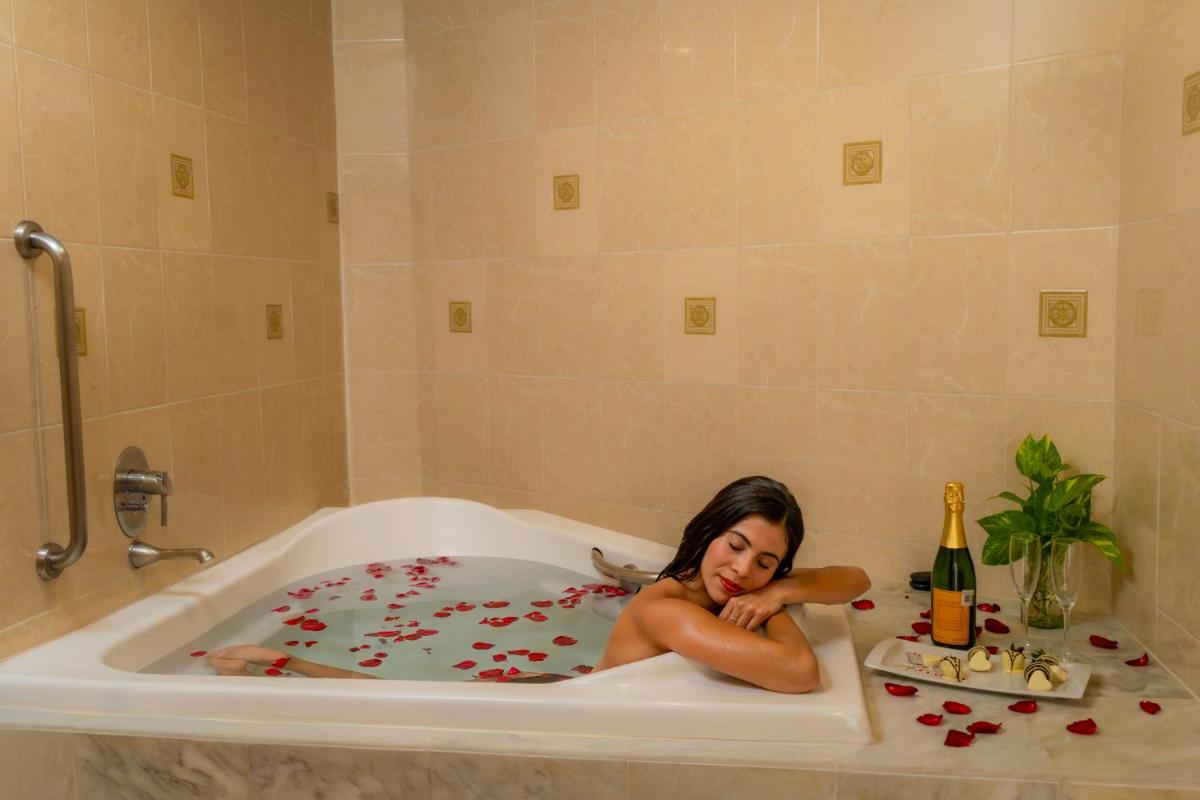 Barceló Ixtapa - All Inclusive - Housity
