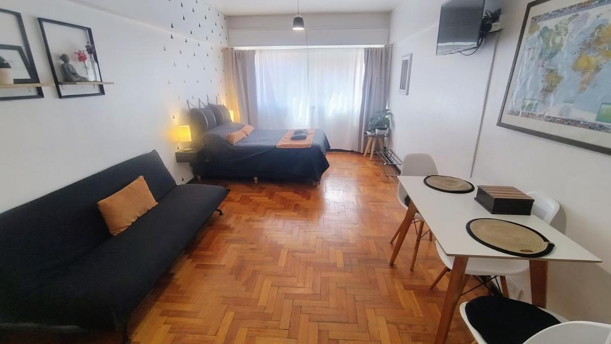 Apartment City Heart III - Hizvo