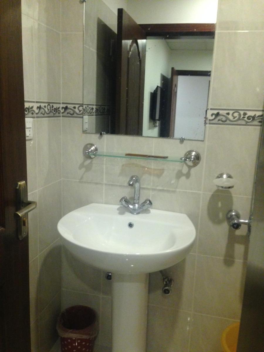 The Smart Hotel - Housity