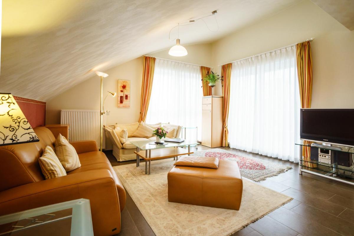 Hotel Holsteiner Hof - Timmendorfer Strand - Housity