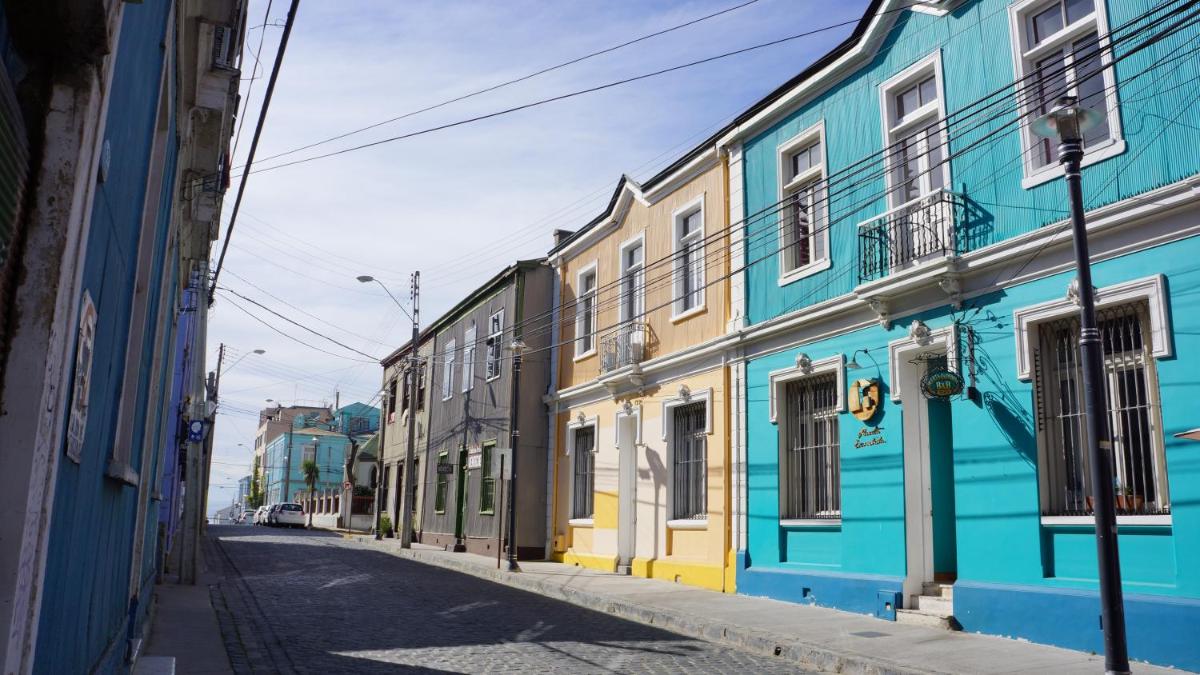 Puerta Escondida Bed & Breakfast - Housity