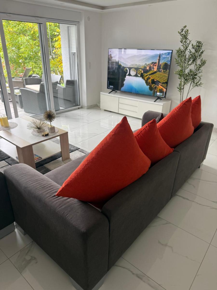 Ferien- & Wellneswohnung mit privater Sauna und Whirlpool - Housity
