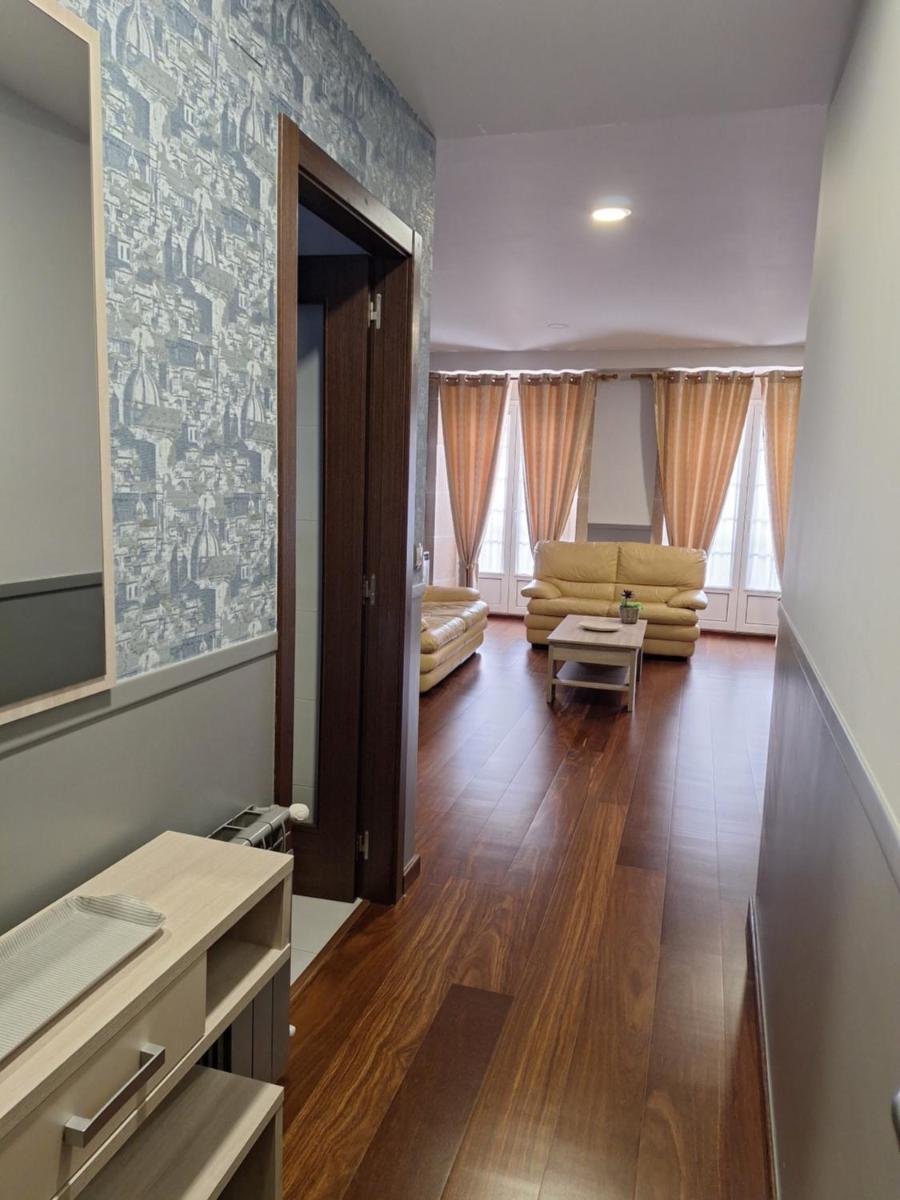 Apartamento Centro Calle Reina - Hizvo