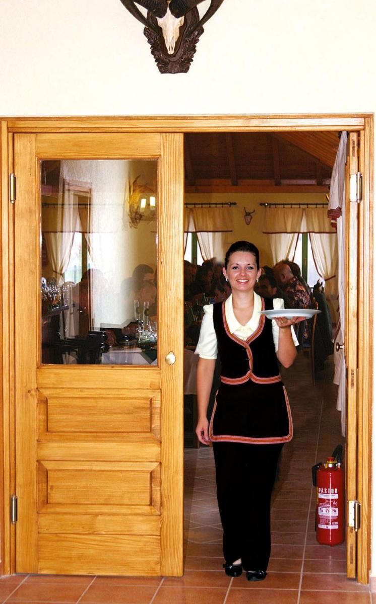 Guest accomodation Lovacka kuca - Housity