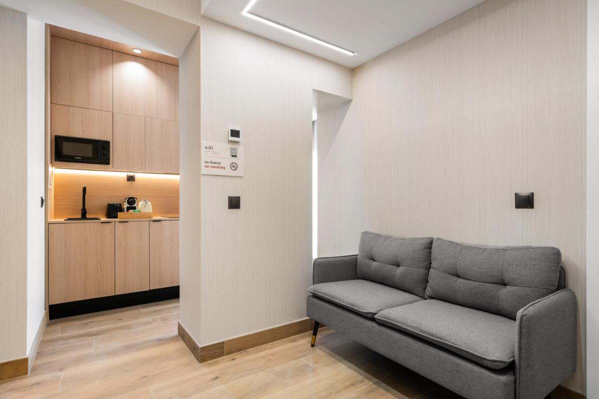 Dobo Madrid Ricardos - Housity