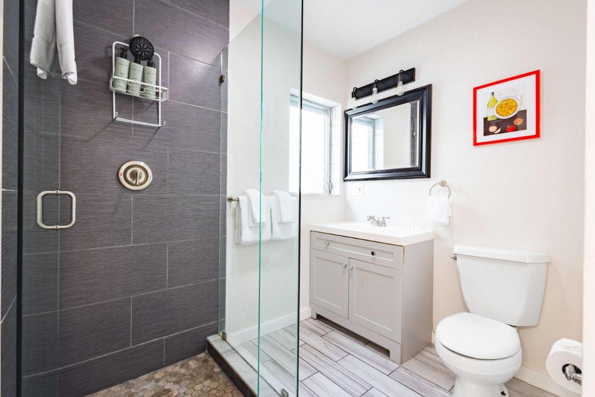 Sugar Pie Suite - Hizvo
