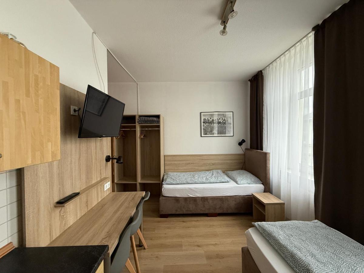 Deutscher Hof - Housity