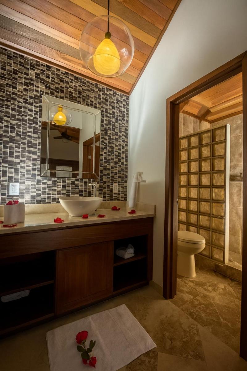 Marbucks Bed & Breakfast - Housity