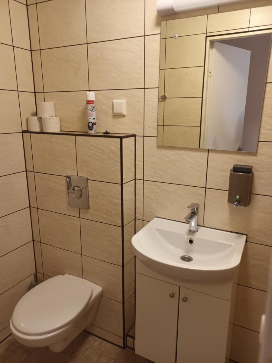Mahtra Hostel - Housity