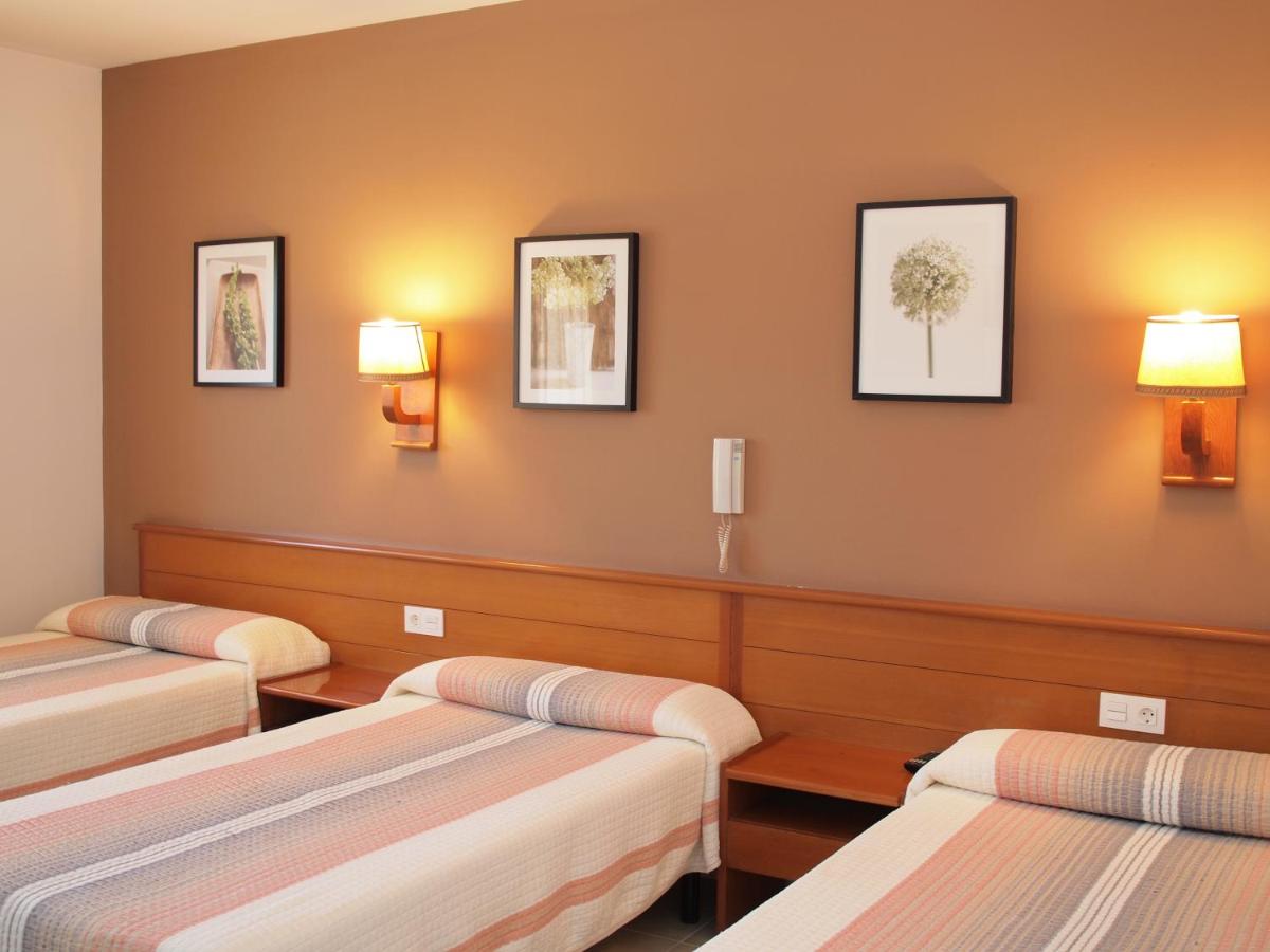 Hotel El Castell - Housity