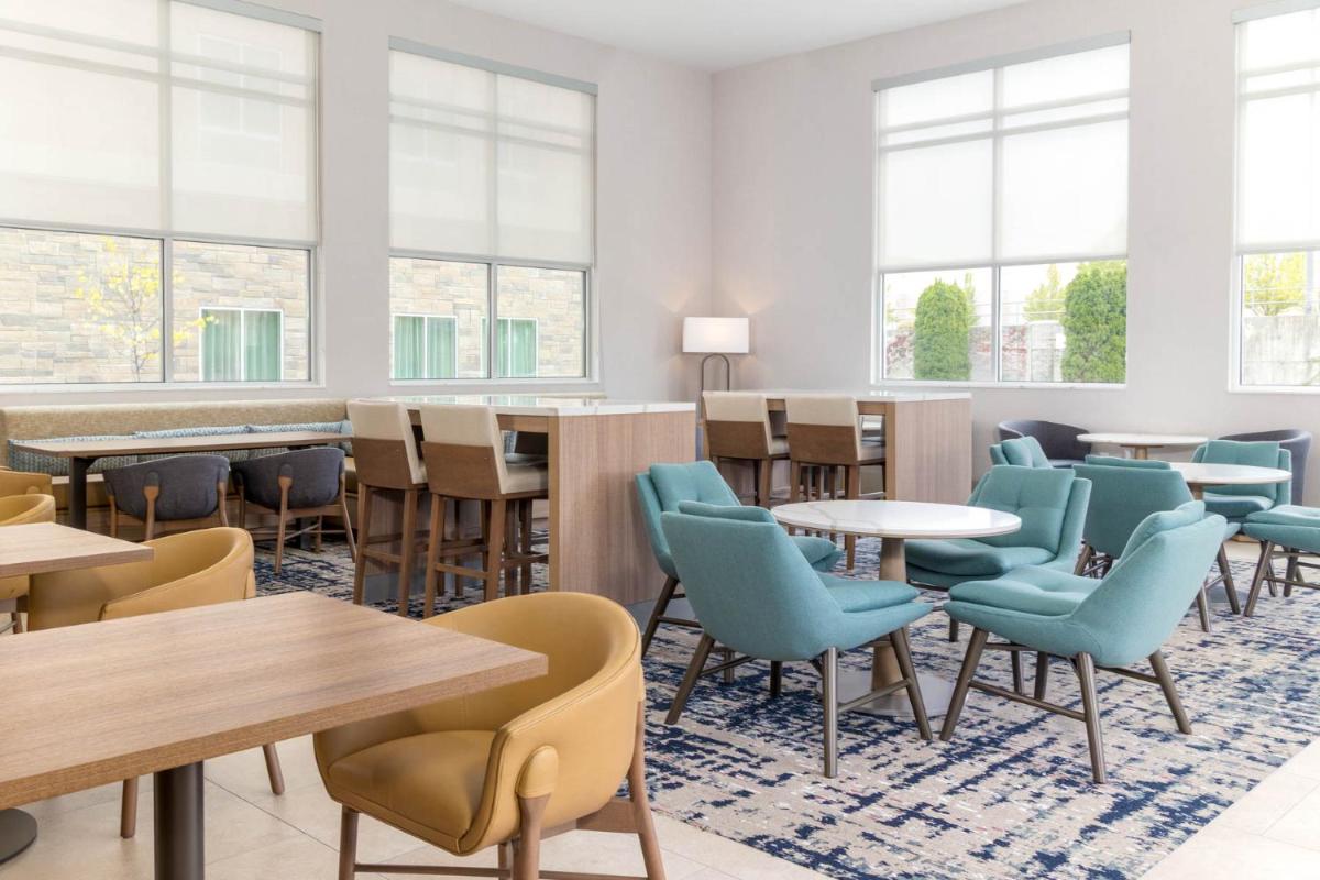 Homewood Suites By Hilton Puyallup Tacoma - Housity