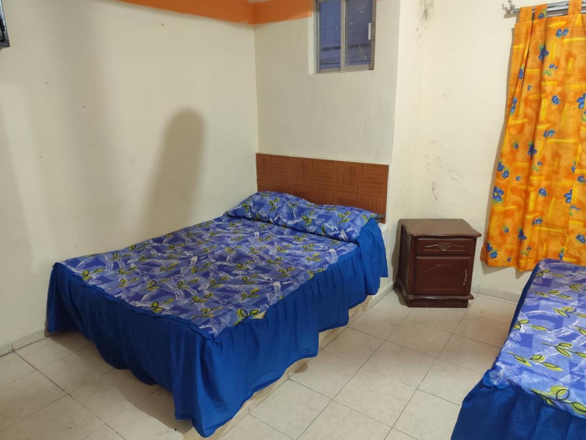 Hotel media luna - Housity