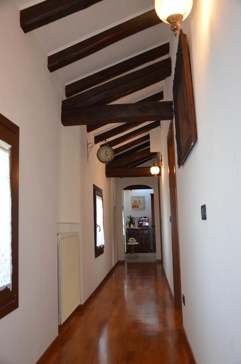 Chiaro di Luna - Housity